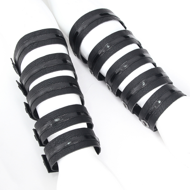 Devil Fashion Gothic strap cuffs