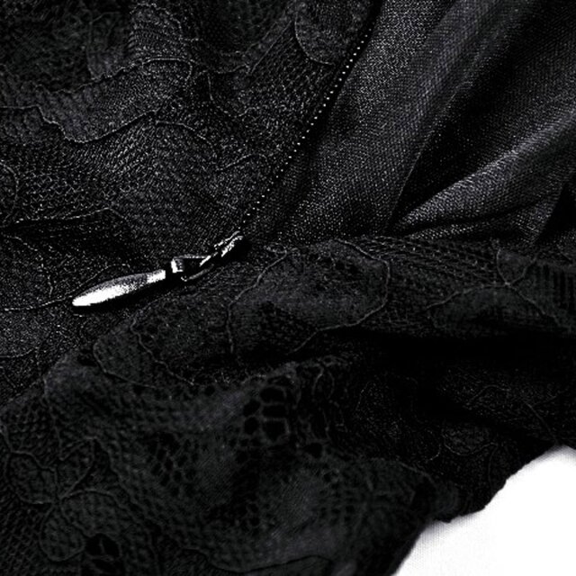 Long sensual gothic dress Luna & Stelle with straps