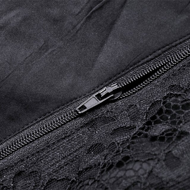 Strappy top Wicked Darkness in corsage look