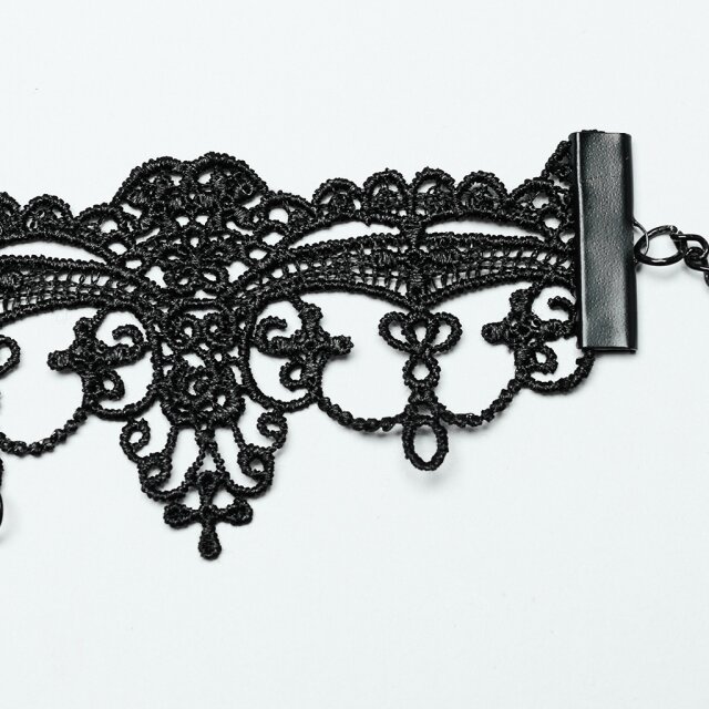 Punk Rave necklace Bloody Mary with bloodstained knives