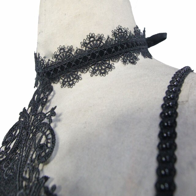 Long lace dress Tempting Fantasies