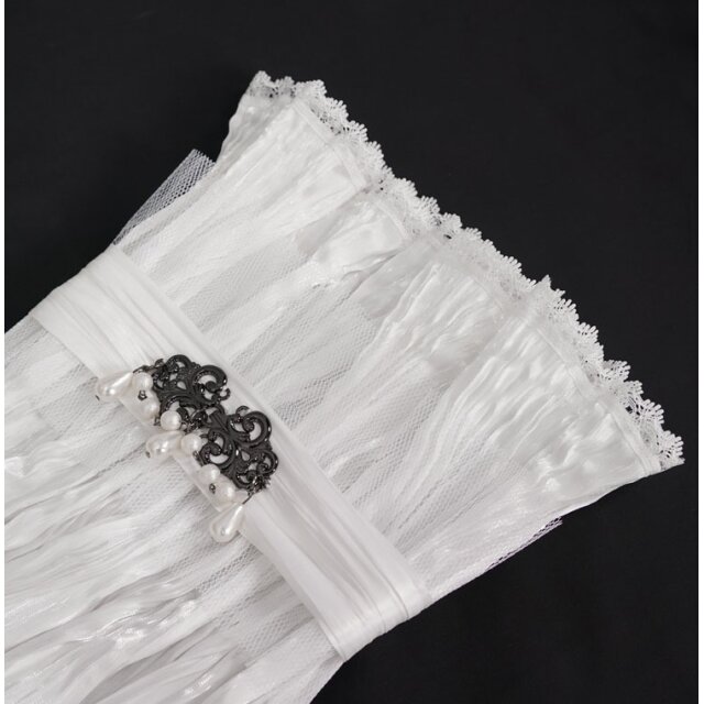 Spanish collar in white or black white