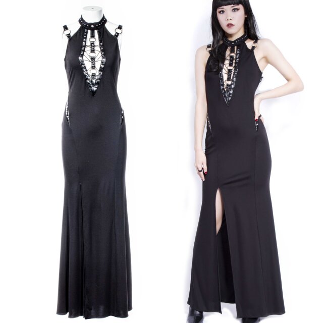 Langes schmales Bodycon Gothic-Kleid mit Nietenbesetztem-Neckholder in Choker Form und verführerisch tiefem V-Ausschnitt mit Schnürung. Zahlreiche Kunstleder-Details.