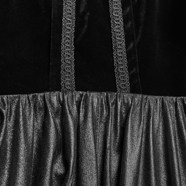 Long Elegant Gothic Cloak Gevatter with Hood