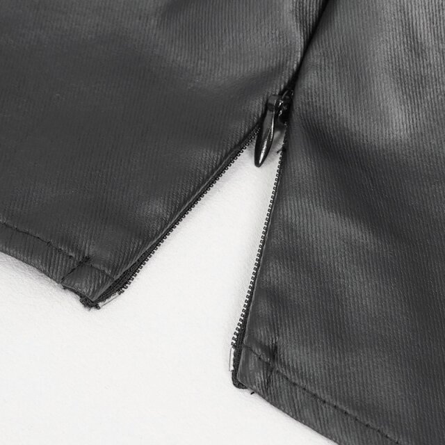 Strapshirt Deviation into Bliss in corset optics