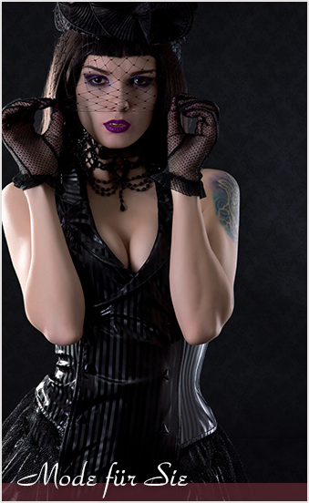 Ausgefallene Gothic- und Steampunk-Mode für Frauen von angesagten Marken wie PUNK RAVE und Killstar